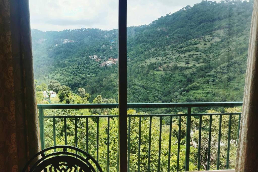 Fairview Wayside Villa Kasauli Extérieur photo
